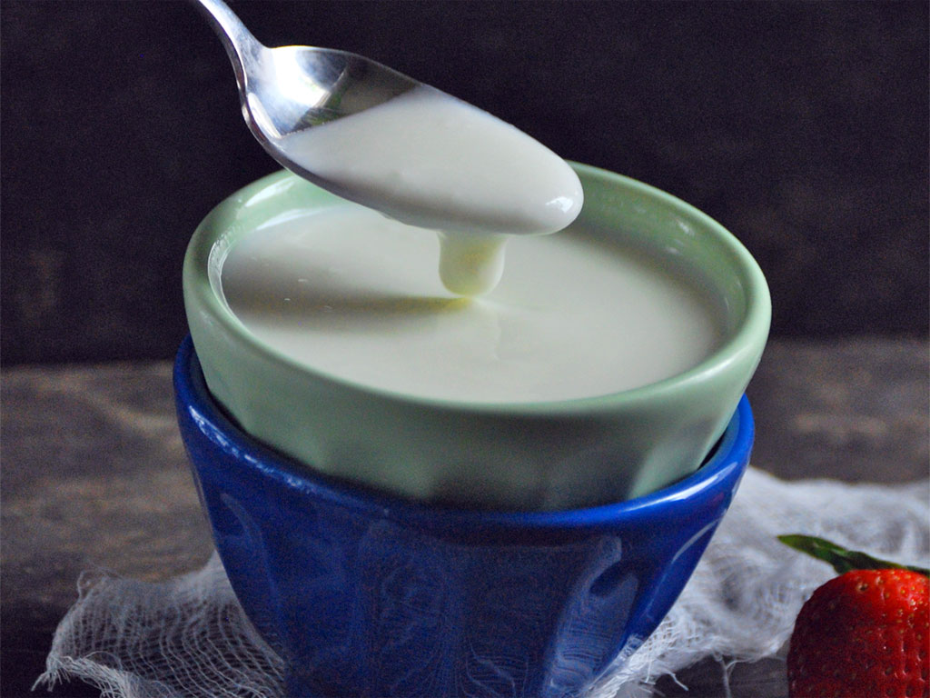 Yogurth bianco compatto
