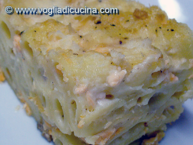 Celery cheese with salmon bèchamel