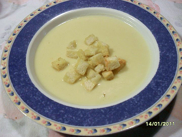 Vichyssoise (zuppa di patate e porri)