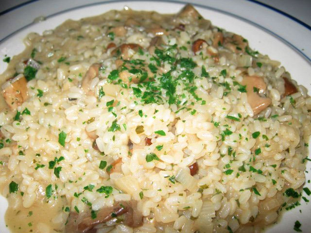 Risotto with fresh mushrooms