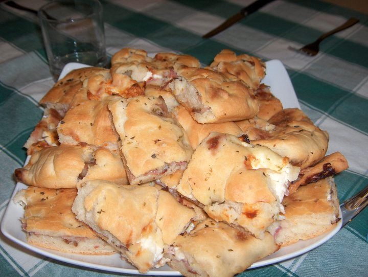 Focaccia stuffed with bacon and stracchino
